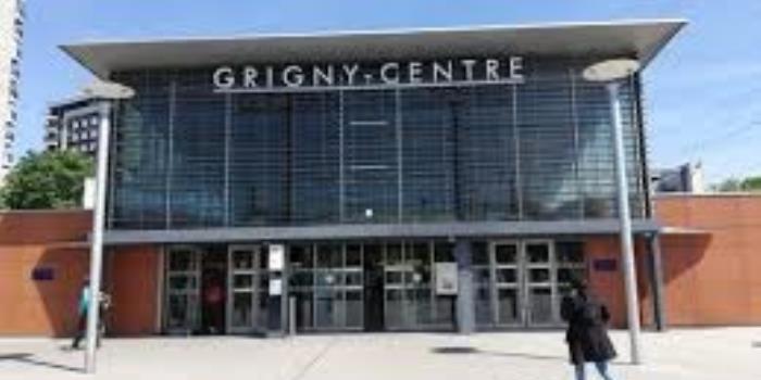 Gare de Grigny Centre